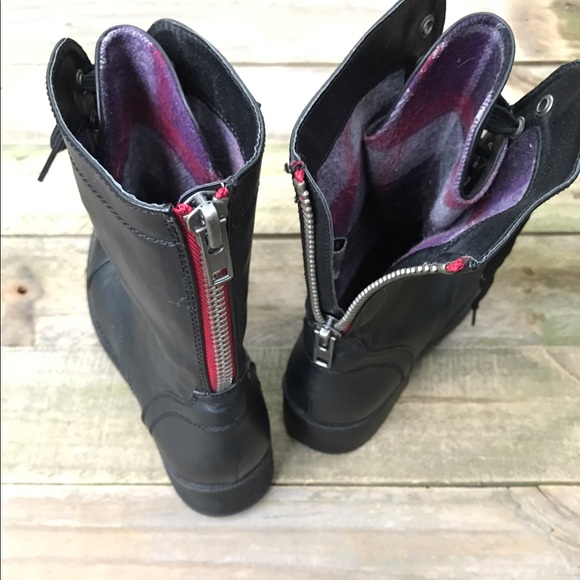 ᴍᴀᴅᴅᴇɴ ɢɪʀʟ ᴍᴀᴀᴠɪɴ ᴄᴏᴍʙᴀᴛ ʙᴏᴏᴛs - Picture 3 of 8